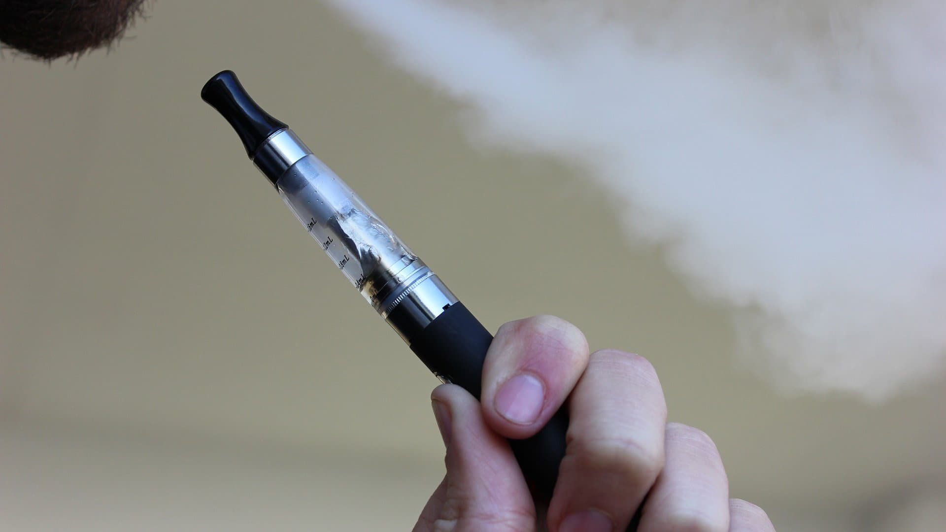Cig vapes : est-elle moins dangereuse que la cigarette de tabac ?